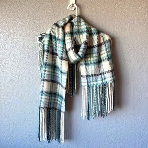 Banana Republic oversized lambs wool/rabbit fur/cashmere blend